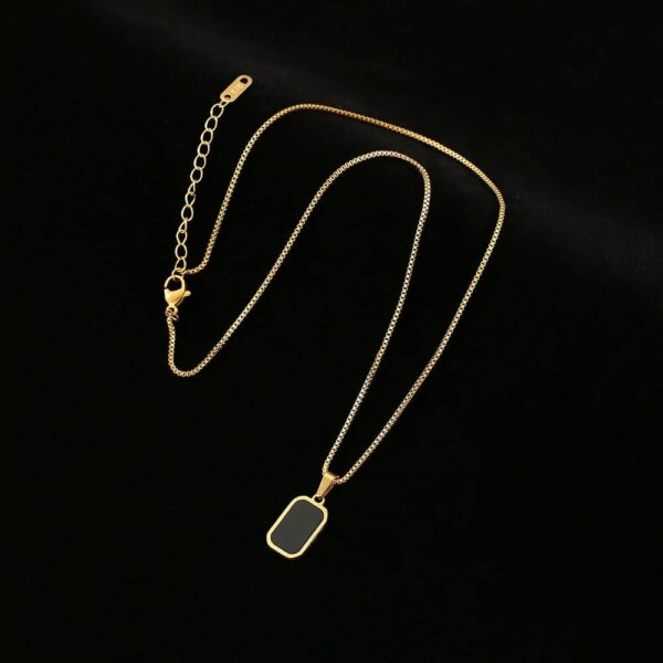 Sleek Gold Plated Black Pedant Clavicle Chain Sleek Gold Plated Black Pedant Clavicle Chain.