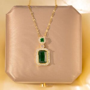 emerald green pendant necklace Emerald Green Pendant Necklace